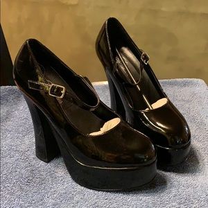 Black Patent Leather Platform Heal Mary Janes